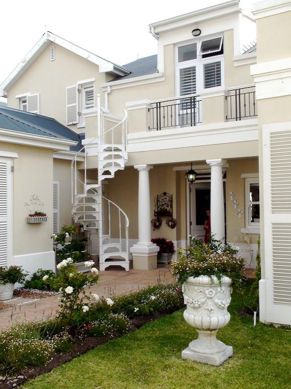 Sandals Beach Villa Hermanus Exterior photo