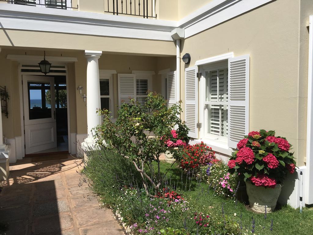 Sandals Beach Villa Hermanus Exterior photo